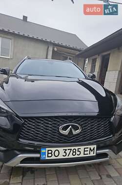Внедорожник / Кроссовер Infiniti QX30 2016 в Тернополе
