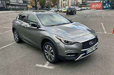 Внедорожник / Кроссовер Infiniti QX30 2016 в Киеве