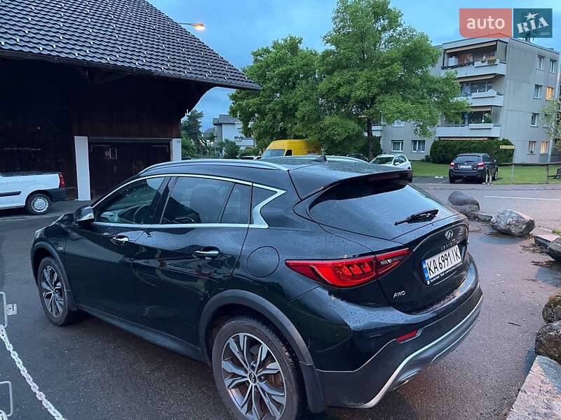 Внедорожник / Кроссовер Infiniti QX30 2016 в Одессе