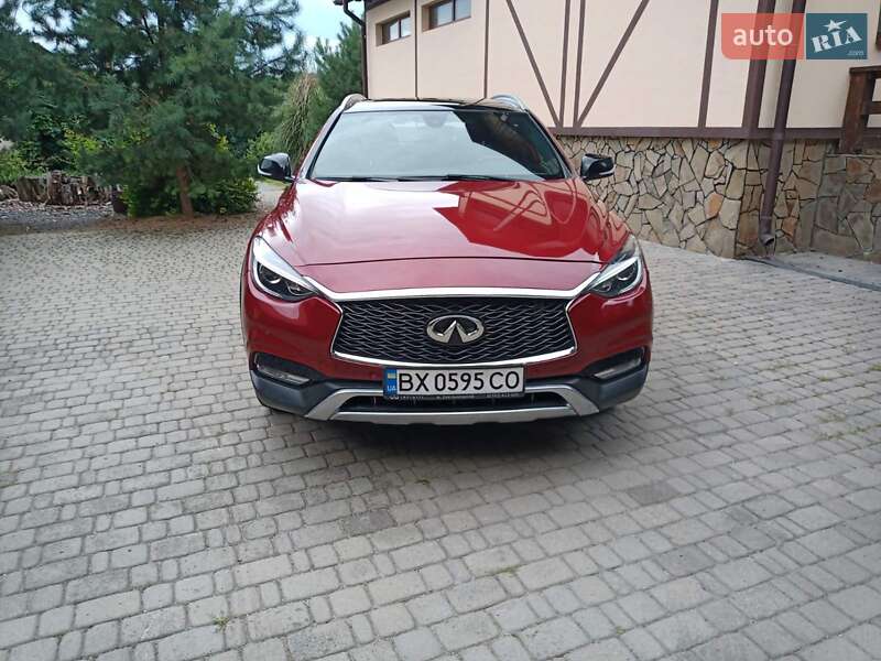 Infiniti QX30 2016
