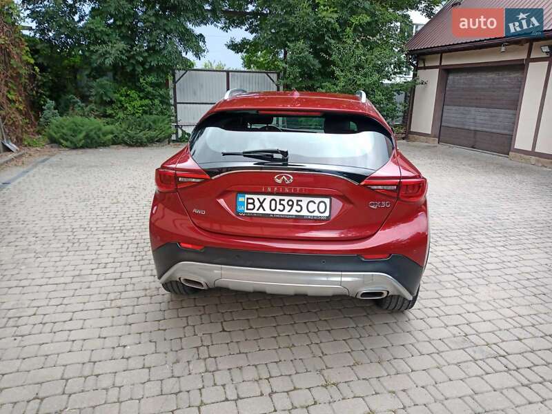 Внедорожник / Кроссовер Infiniti QX30 2016 в Хмельницком
