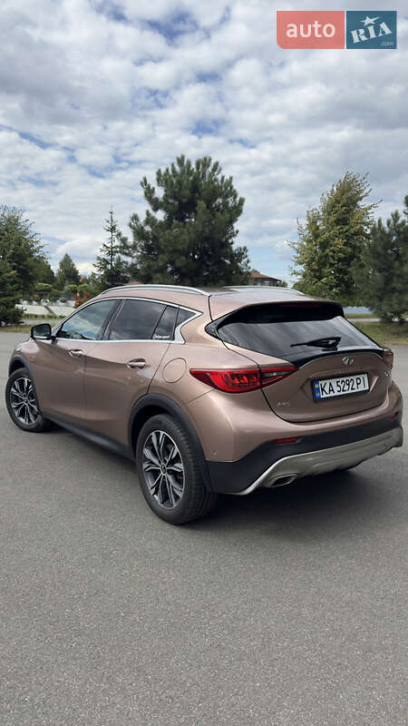 Внедорожник / Кроссовер Infiniti QX30 2018 в Киеве