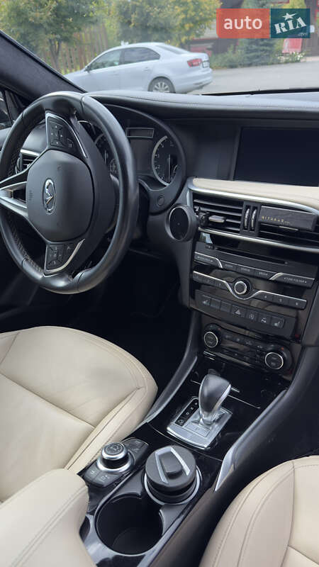 Внедорожник / Кроссовер Infiniti QX30 2018 в Киеве