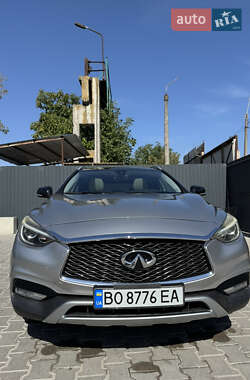 Внедорожник / Кроссовер Infiniti QX30 2016 в Тернополе