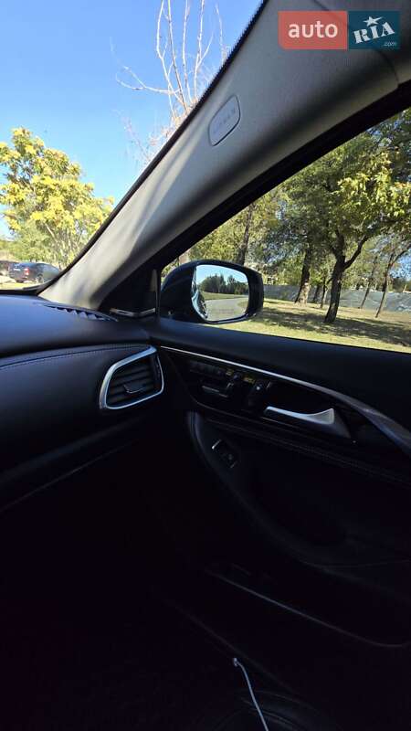 Внедорожник / Кроссовер Infiniti QX30 2017 в Кривом Роге