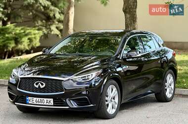 Внедорожник / Кроссовер Infiniti QX30 2017 в Днепре