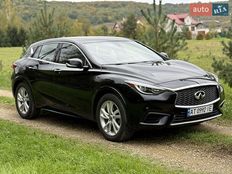 Infiniti QX30 2017