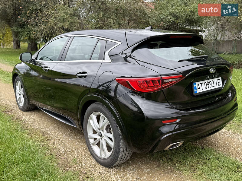 Внедорожник / Кроссовер Infiniti QX30 2017 в Ивано-Франковске