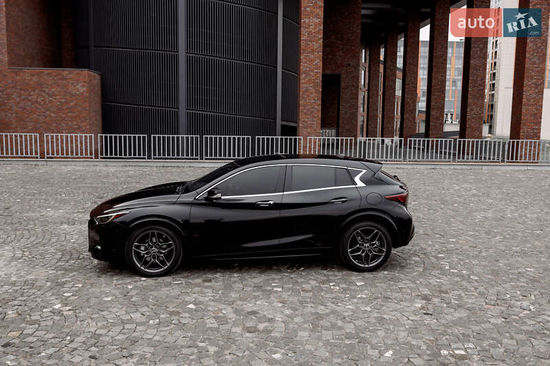 Внедорожник / Кроссовер Infiniti QX30 2016 в Днепре фото 10 Внедорожник / Кроссовер Infiniti QX30 2016 в Днепре