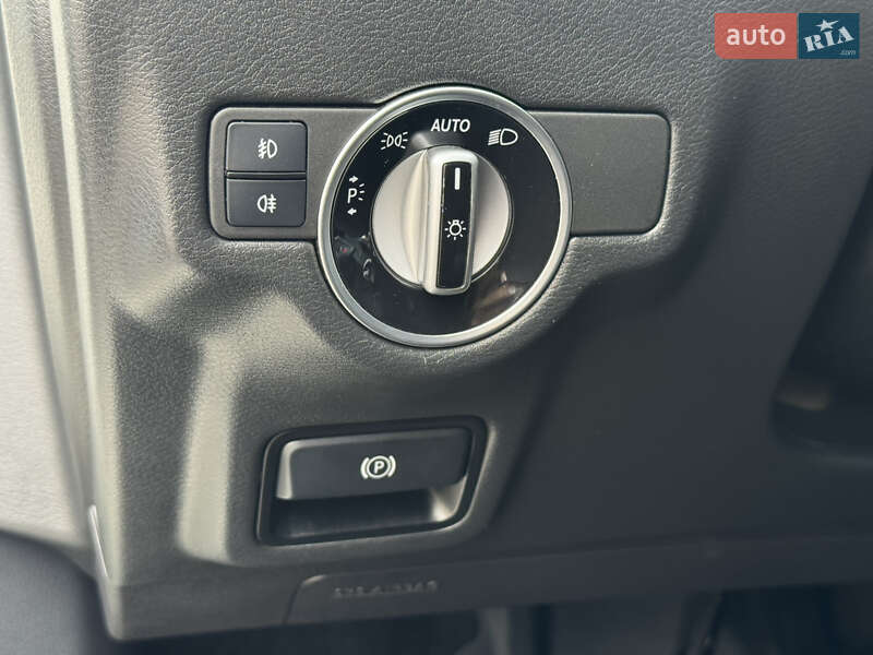 Внедорожник / Кроссовер Infiniti QX30 2017 в Киеве фото 19 Внедорожник / Кроссовер Infiniti QX30 2017 в Киеве