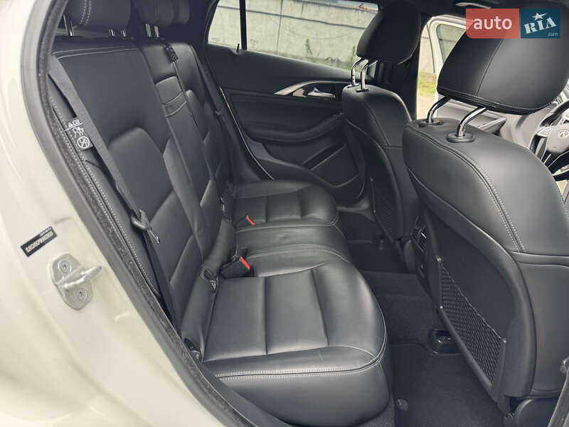 Внедорожник / Кроссовер Infiniti QX30 2017 в Киеве фото 32 Внедорожник / Кроссовер Infiniti QX30 2017 в Киеве