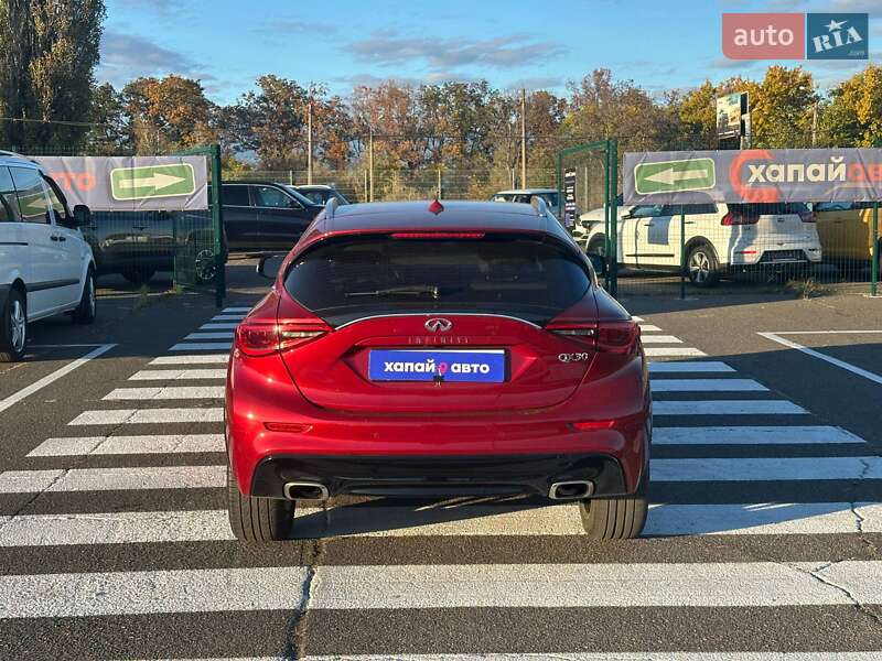 Внедорожник / Кроссовер Infiniti QX30 2017 в Одессе