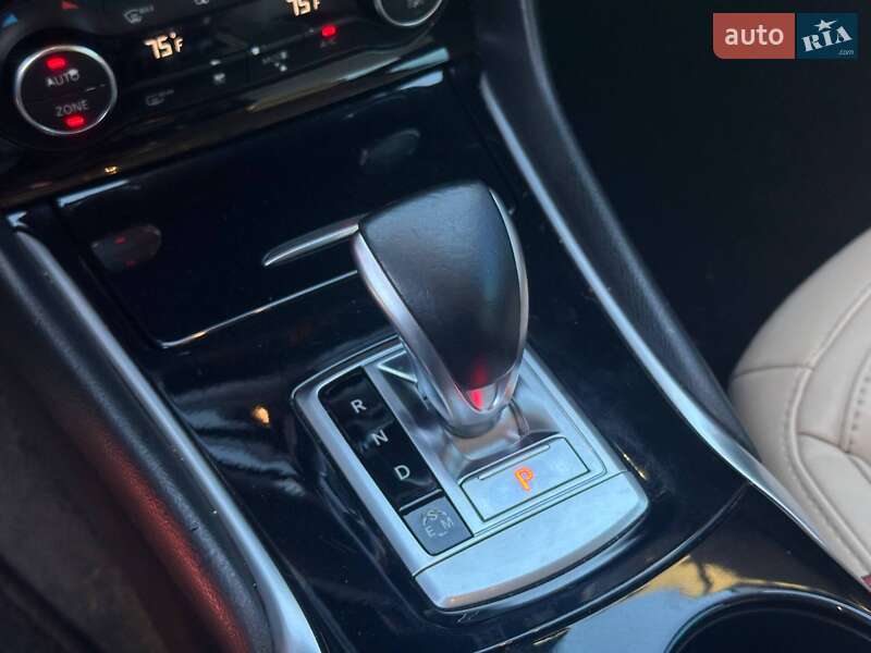 Внедорожник / Кроссовер Infiniti QX30 2017 в Одессе