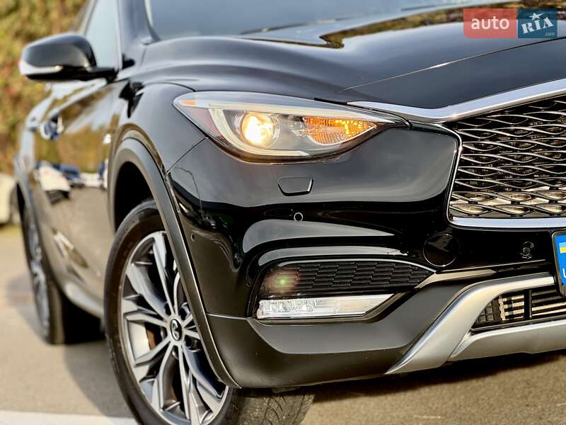 Позашляховик / Кросовер Infiniti QX30 2016 в Києві фото 12 Позашляховик / Кросовер Infiniti QX30 2016 в Києві