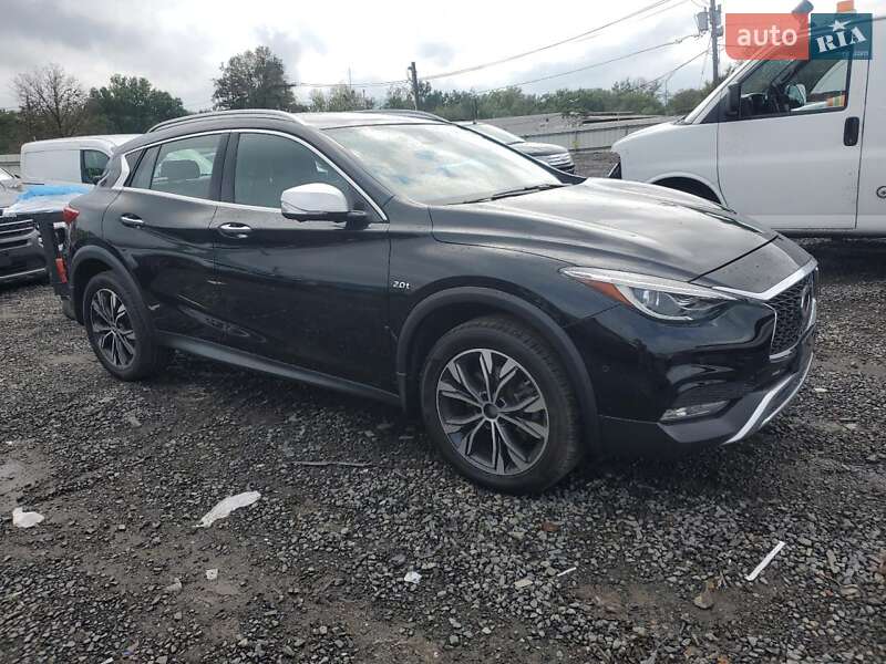 Позашляховик / Кросовер Infiniti QX30 2019 в Дніпрі