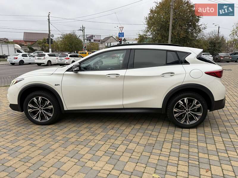 Внедорожник / Кроссовер Infiniti QX30 2017 в Одессе