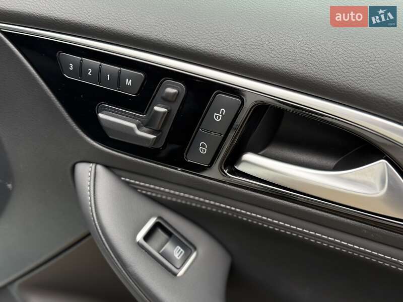 Внедорожник / Кроссовер Infiniti QX30 2017 в Одессе