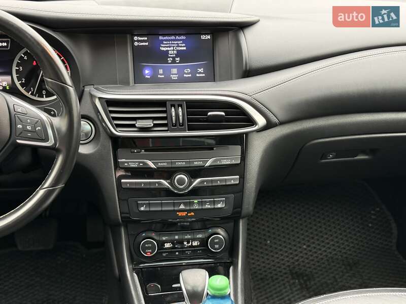 Внедорожник / Кроссовер Infiniti QX30 2017 в Одессе