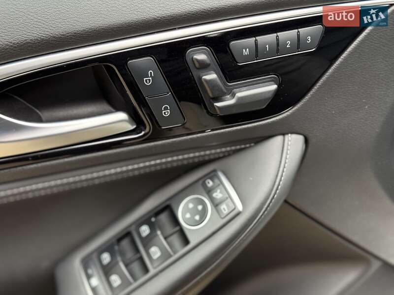 Внедорожник / Кроссовер Infiniti QX30 2017 в Одессе