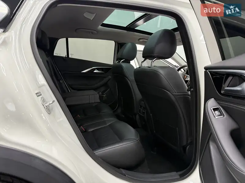 Infiniti QX30 2016 VIN SJKCH5CR0HA032298 фото оголошення 21 з 67