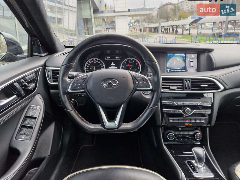 Позашляховик / Кросовер Infiniti QX30 2017 в Києві