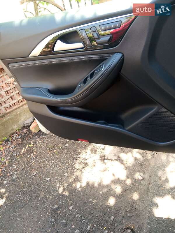 Внедорожник / Кроссовер Infiniti QX30 2017 в Львове