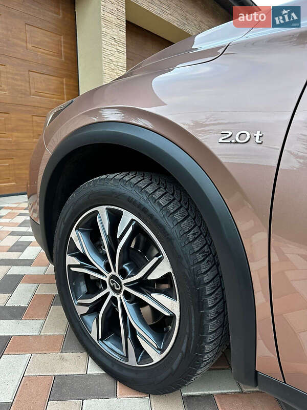 Позашляховик / Кросовер Infiniti QX30 2018 в Одесі