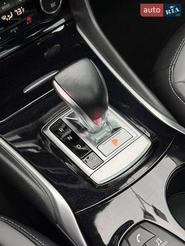 Внедорожник / Кроссовер Infiniti QX30 2018 в Киеве