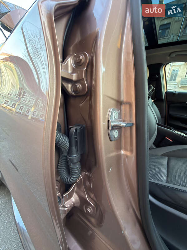 Позашляховик / Кросовер Infiniti QX30 2018 в Одесі фото 14 Позашляховик / Кросовер Infiniti QX30 2018 в Одесі