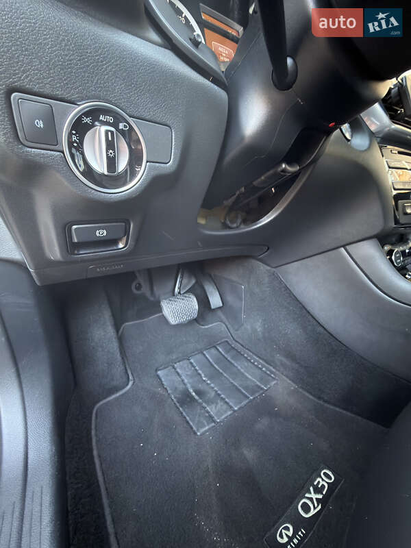 Позашляховик / Кросовер Infiniti QX30 2018 в Одесі фото 28 Позашляховик / Кросовер Infiniti QX30 2018 в Одесі