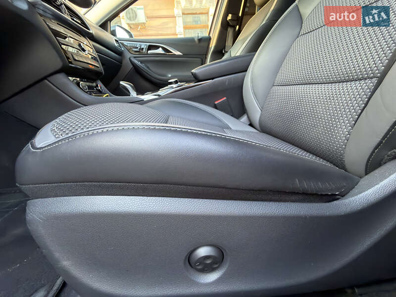 Позашляховик / Кросовер Infiniti QX30 2018 в Одесі фото 29 Позашляховик / Кросовер Infiniti QX30 2018 в Одесі