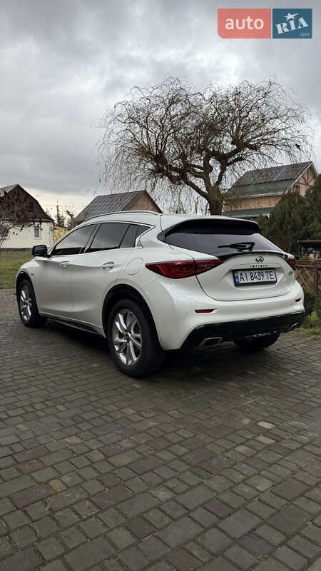 Внедорожник / Кроссовер Infiniti QX30 2017 в Киеве