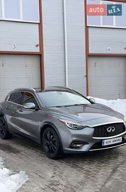 Внедорожник / Кроссовер Infiniti QX30 2017 в Сумах