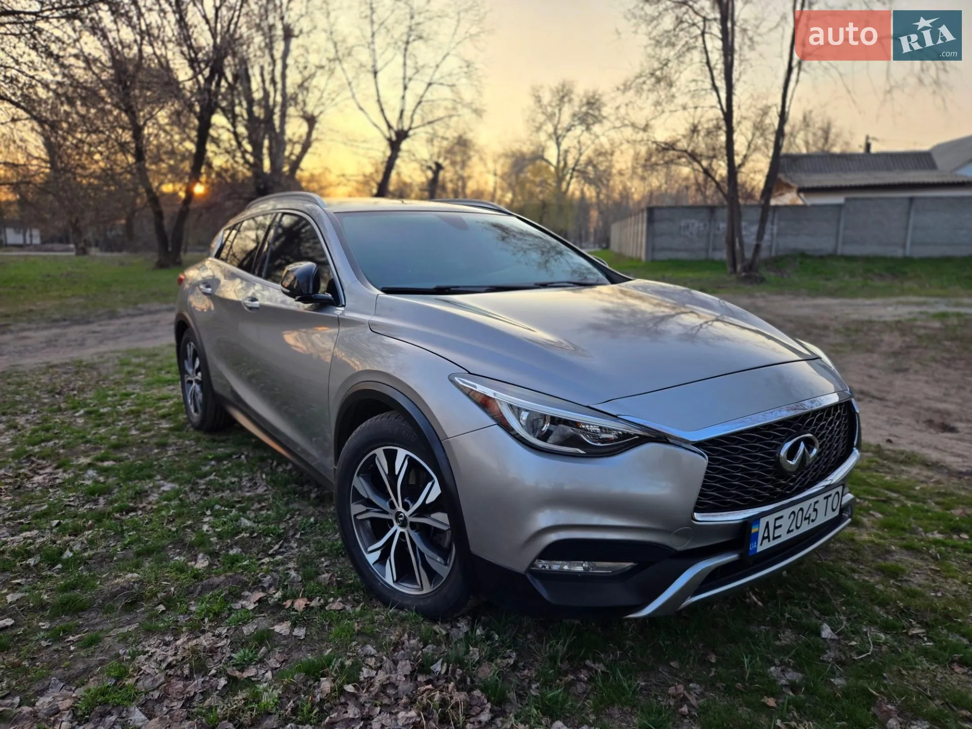 2016 Infiniti QX30 - мініатюра 6
