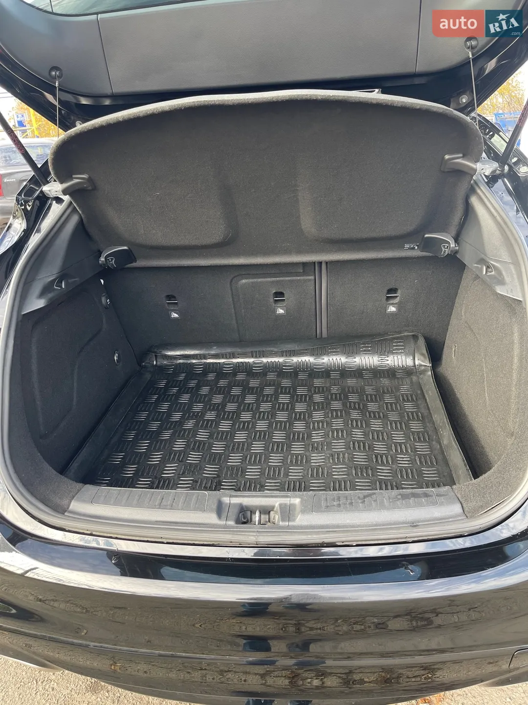 2017 Infiniti QX30 - мініатюра 19