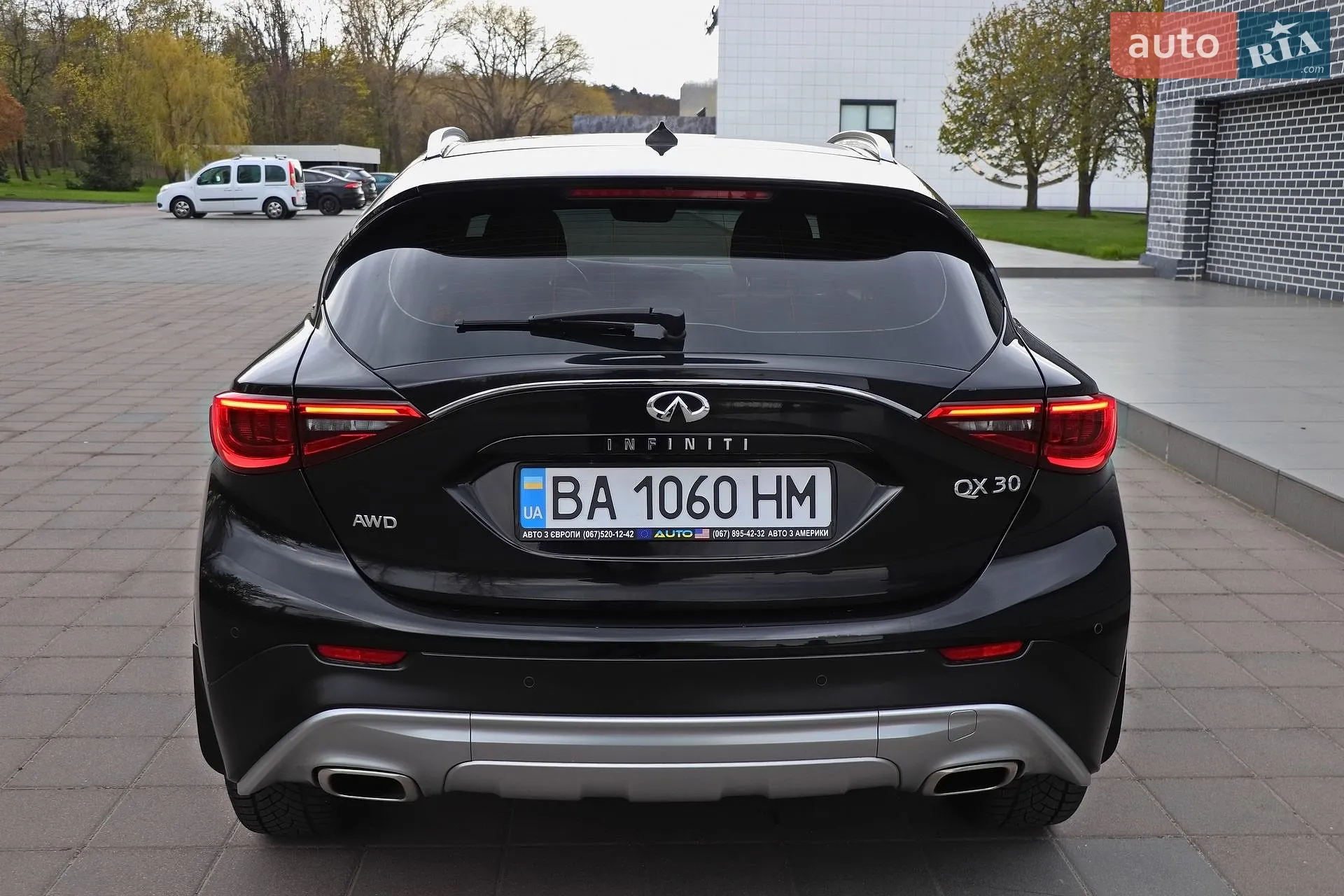 2017 Infiniti QX30 - мініатюра 6