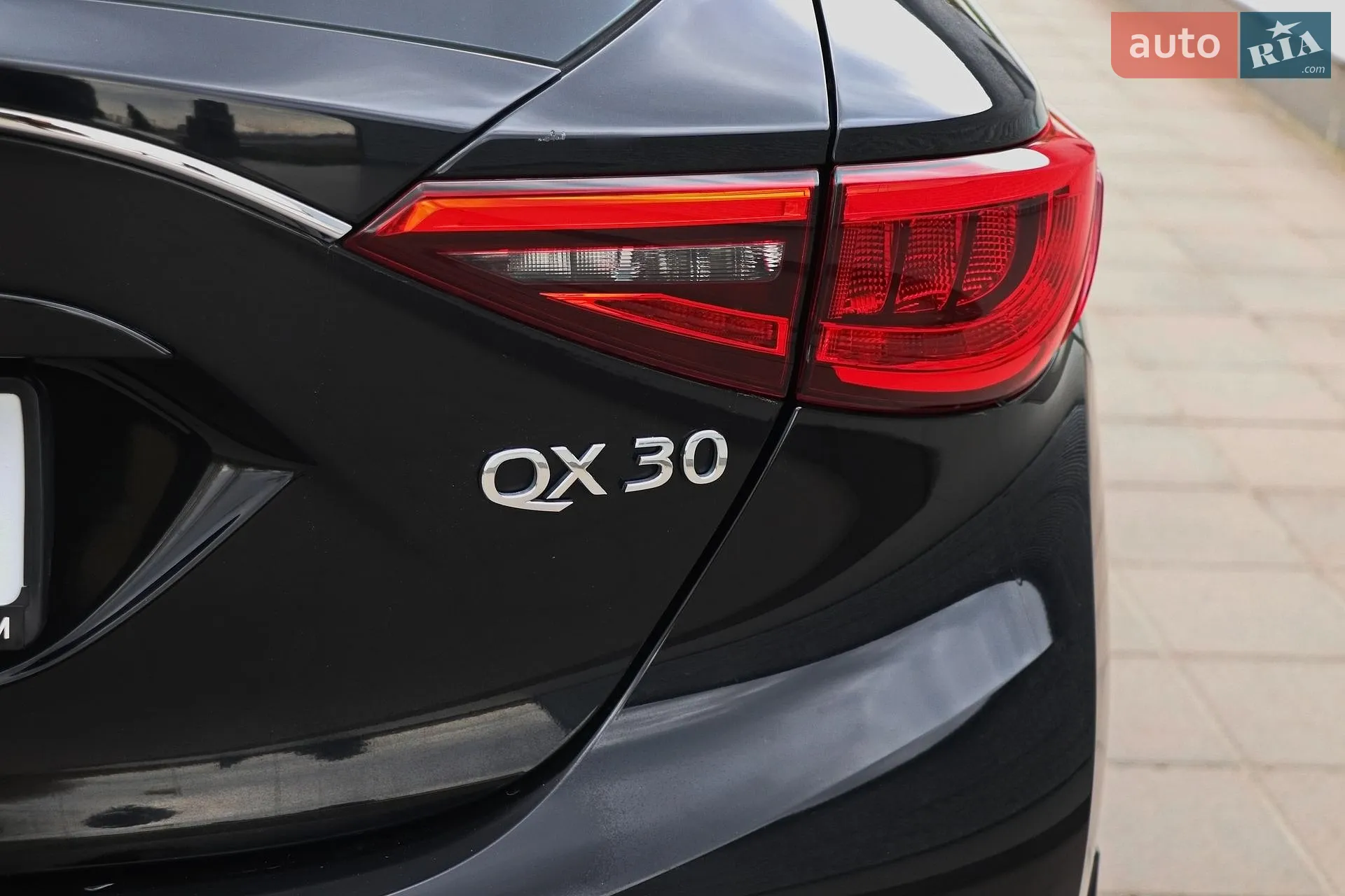 2017 Infiniti QX30 - мініатюра 36