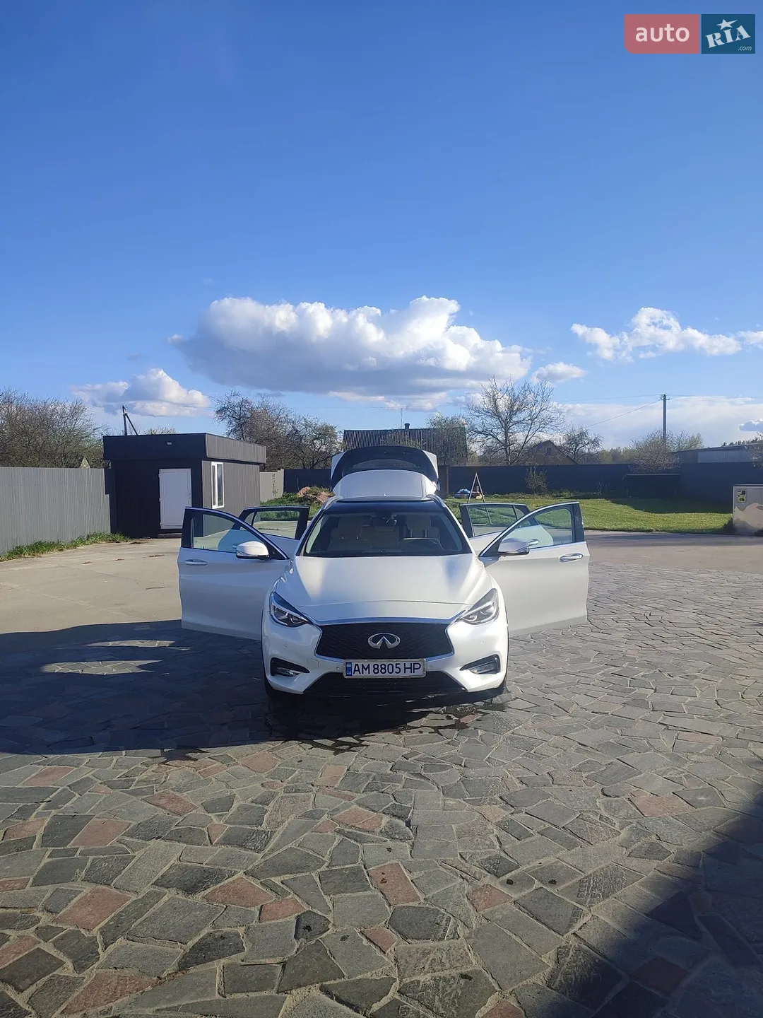 2016 Infiniti QX30 - мініатюра 13