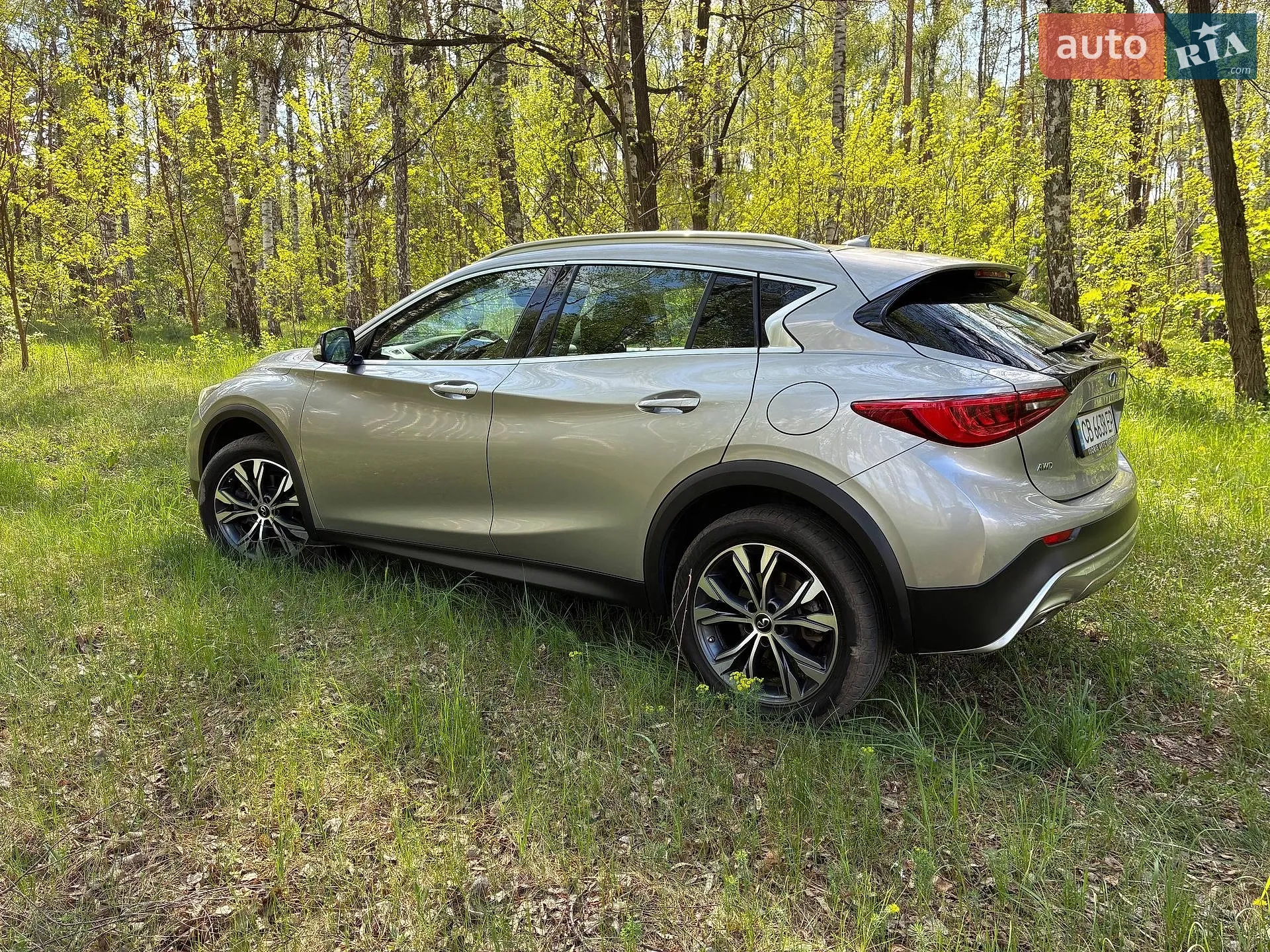 2017 Infiniti QX30 - мініатюра 6