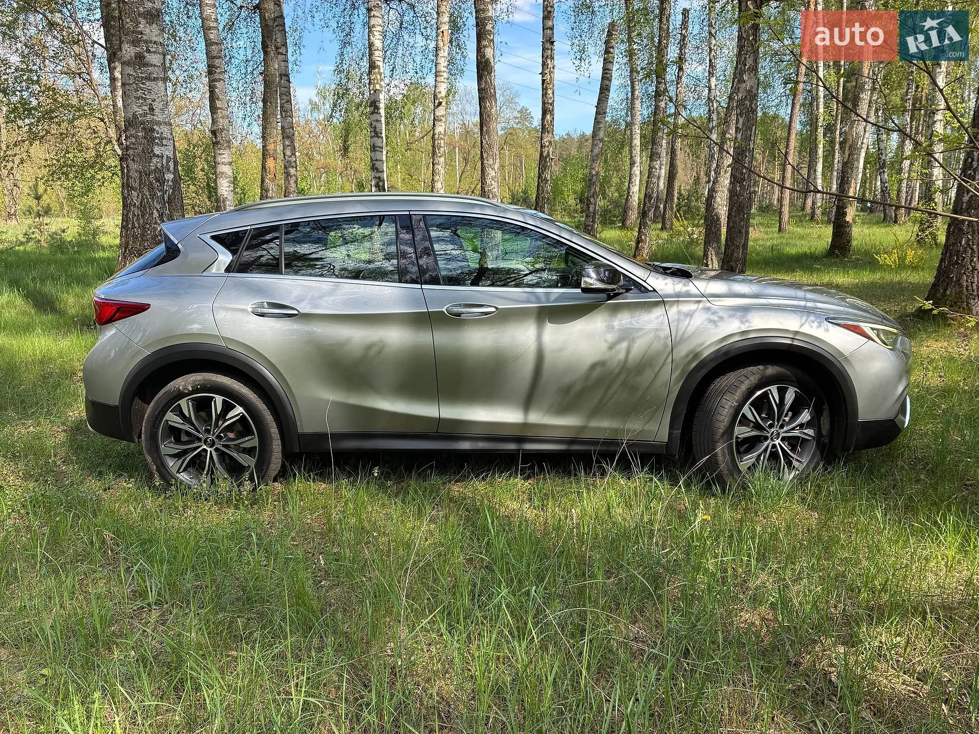 2017 Infiniti QX30 - мініатюра 9