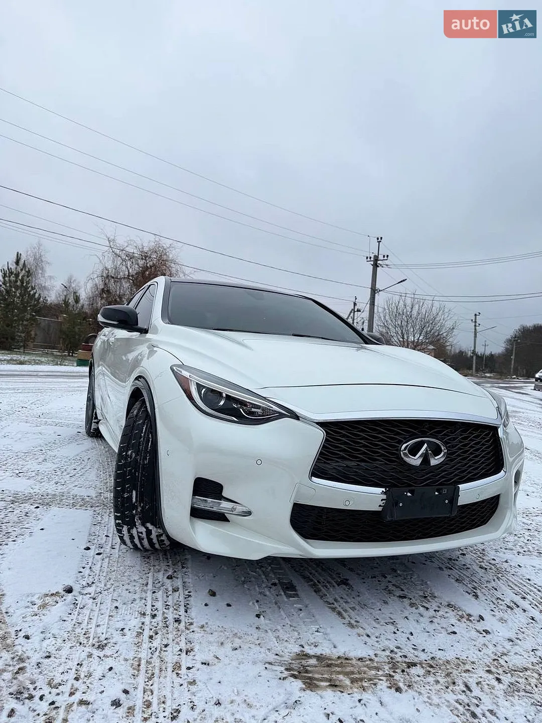 2017 Infiniti QX30 - мініатюра 6