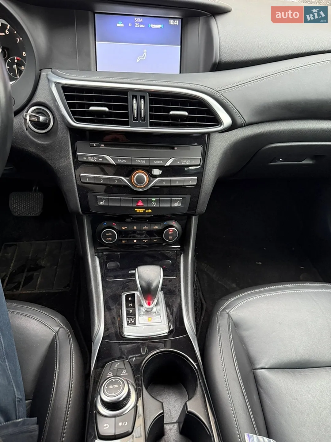 2016 Infiniti QX30 - мініатюра 9