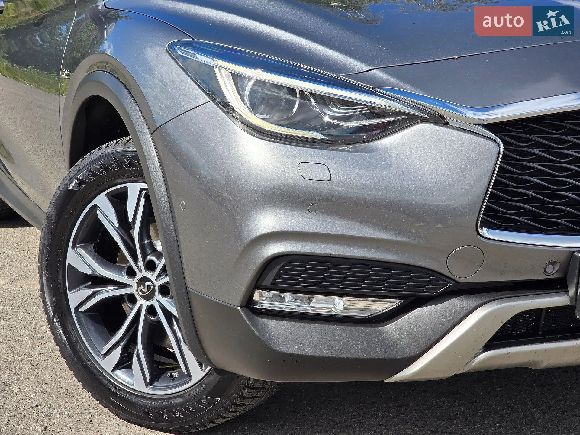 2018 Infiniti QX30 - мініатюра 12