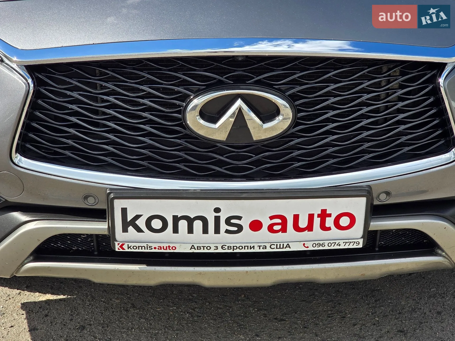 2018 Infiniti QX30 - мініатюра 13