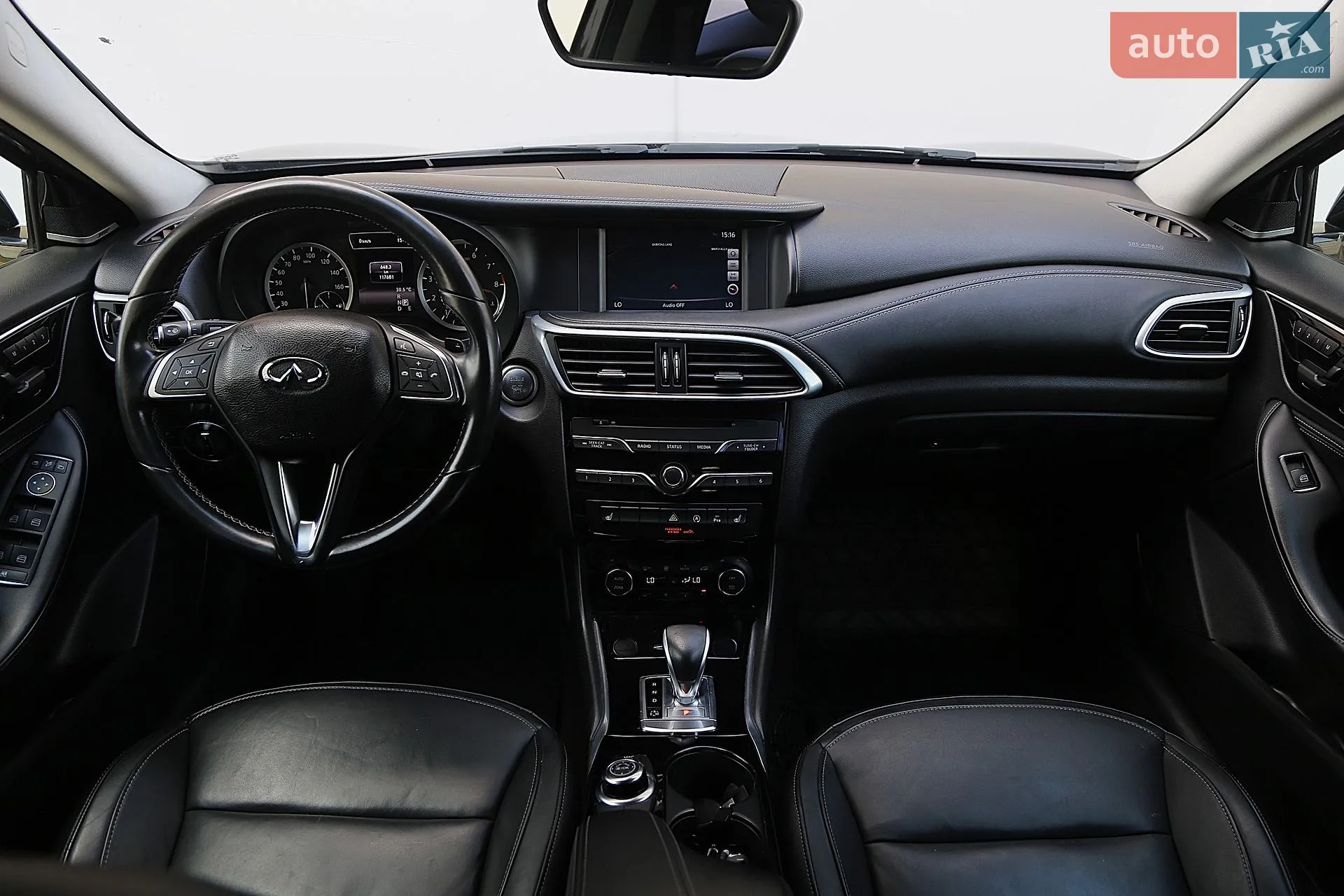 2016 Infiniti QX30 - мініатюра 14