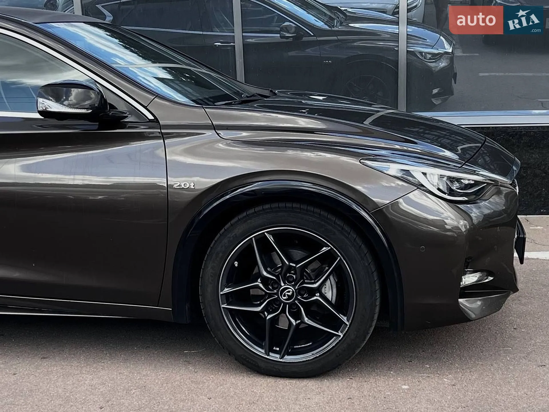 2017 Infiniti QX30 - мініатюра 7