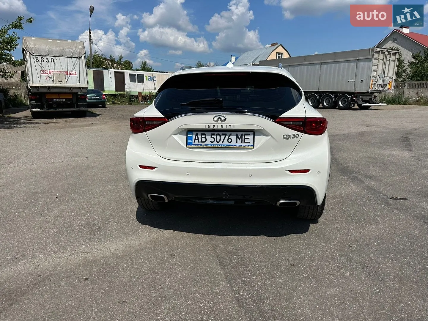 2017 Infiniti QX30 - мініатюра 5
