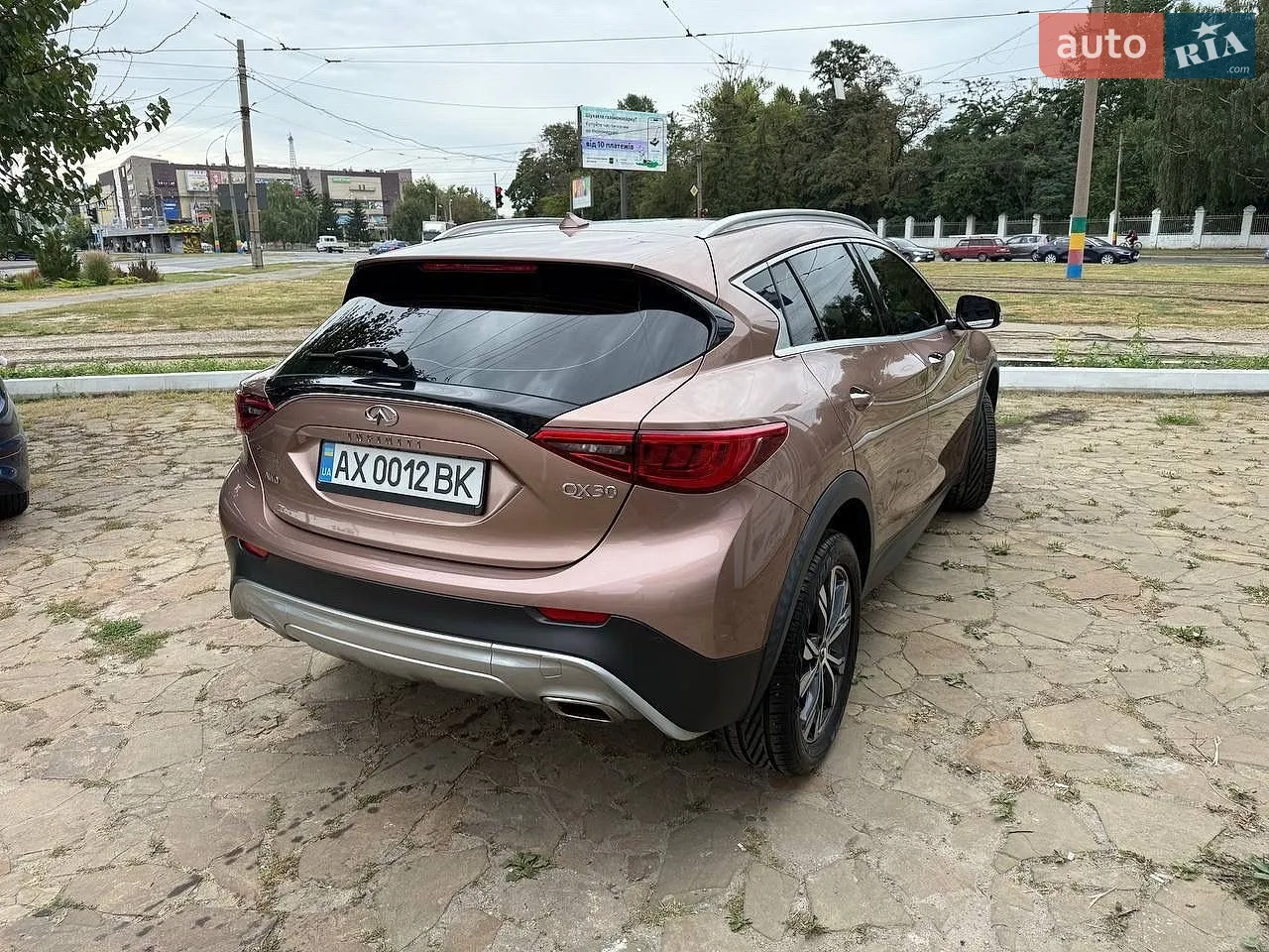 2016 Infiniti QX30 - мініатюра 4