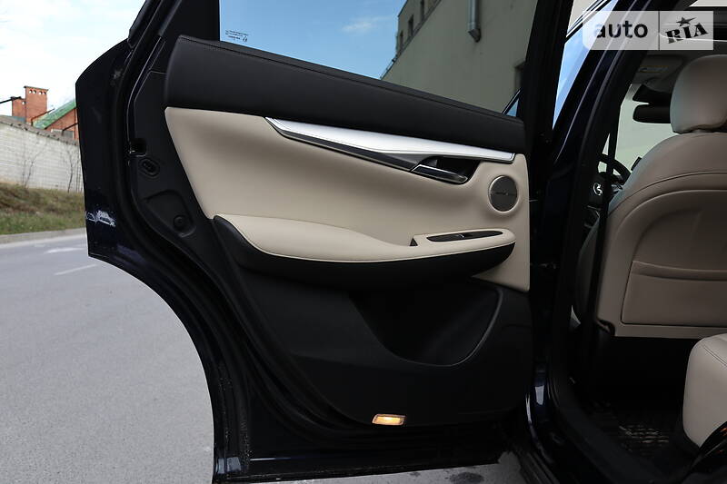 Позашляховик / Кросовер Infiniti QX50 2019 в Львові