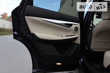 Позашляховик / Кросовер Infiniti QX50 2019 в 